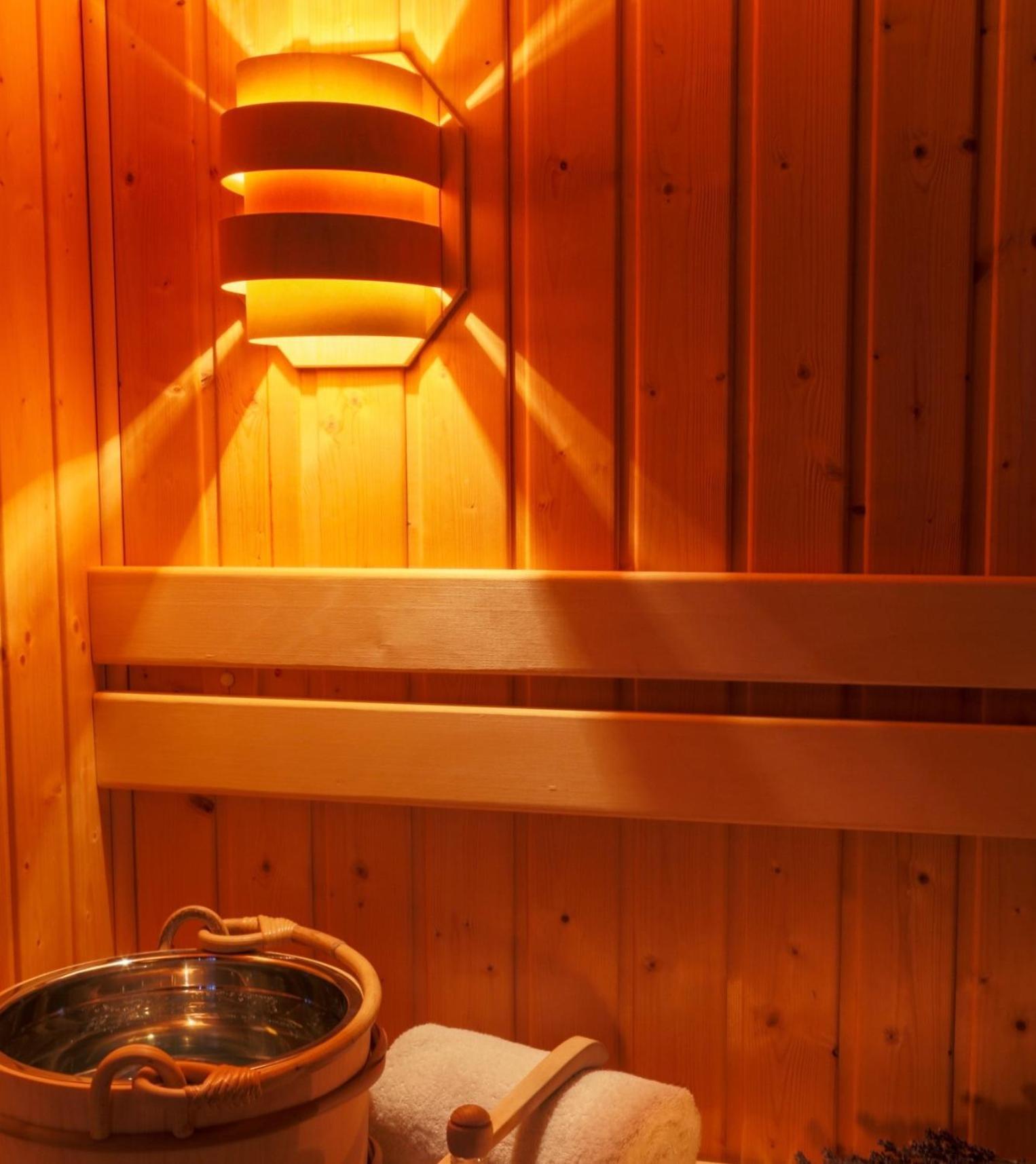 Hammermuehle Hotel & Gesundheitsresort Stadtroda ภายนอก รูปภาพ